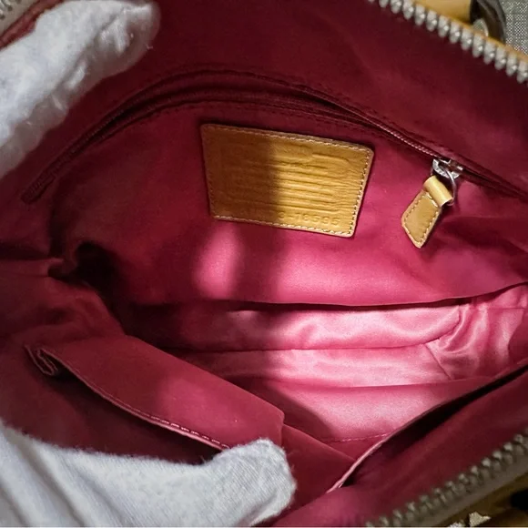 Vintage Y2K Coach Mustard Leather Shoulder Bag crossbody strap ❌60% OFF SALE❌ - Picture 8 of 16